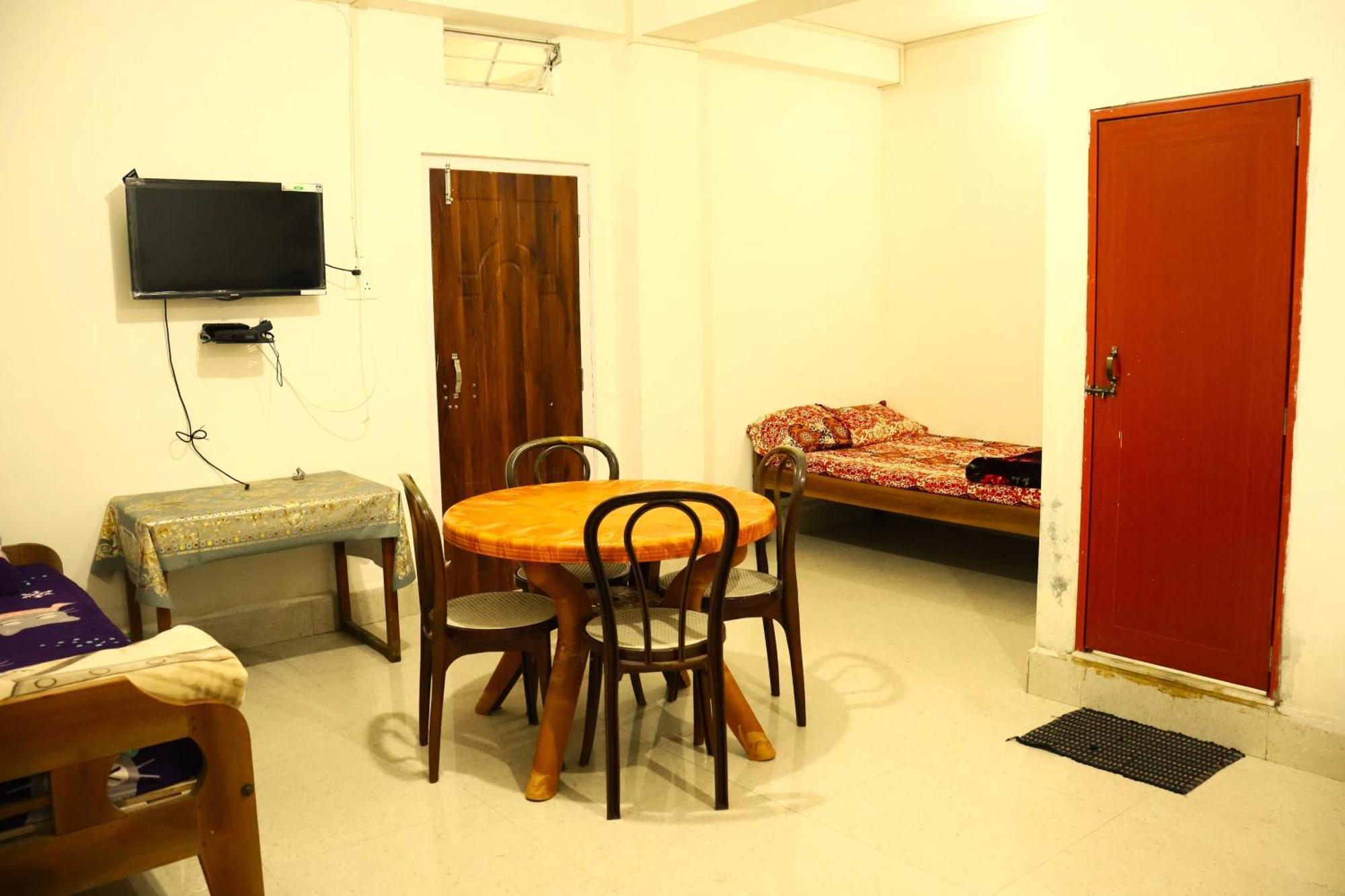 Pine Tree Lodge Shillong Exterior foto