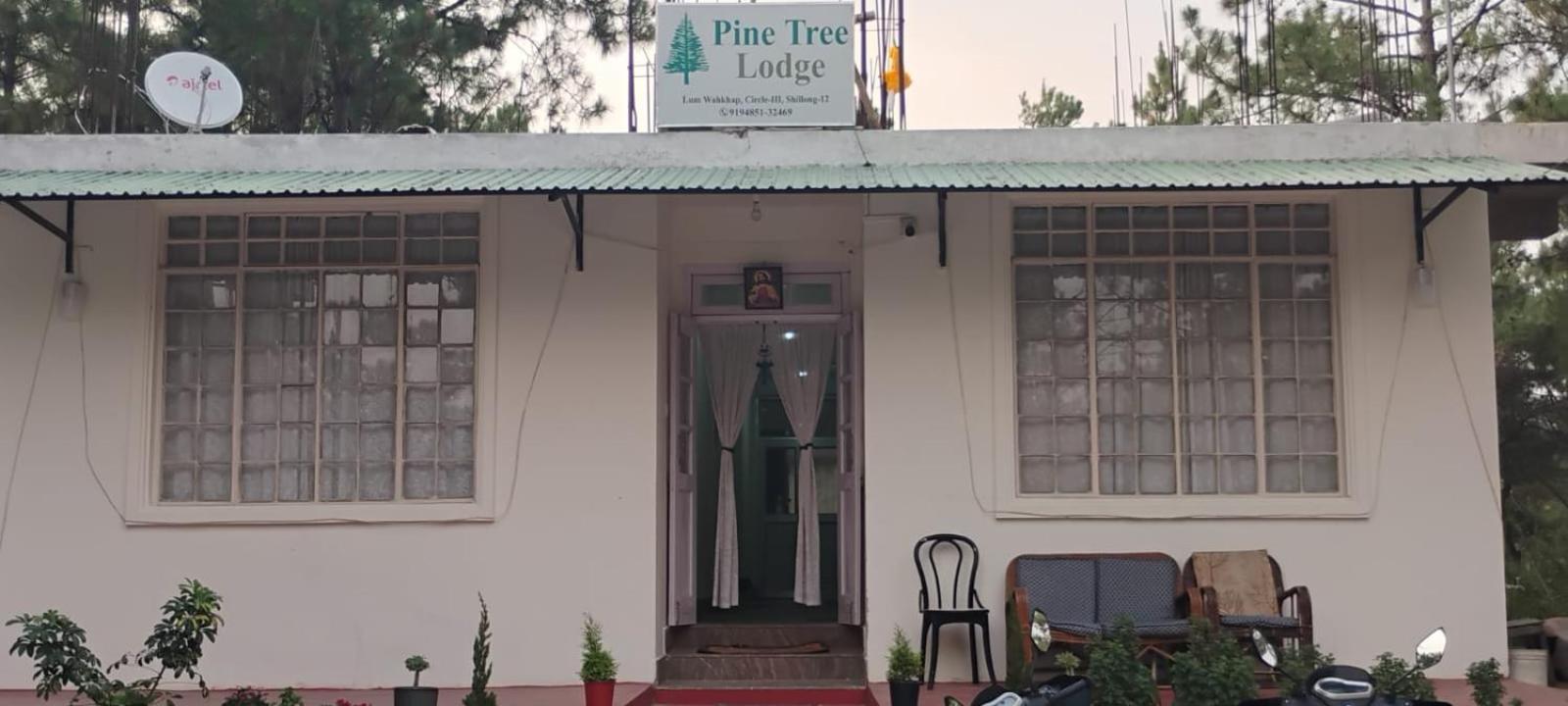 Pine Tree Lodge Shillong Exterior foto